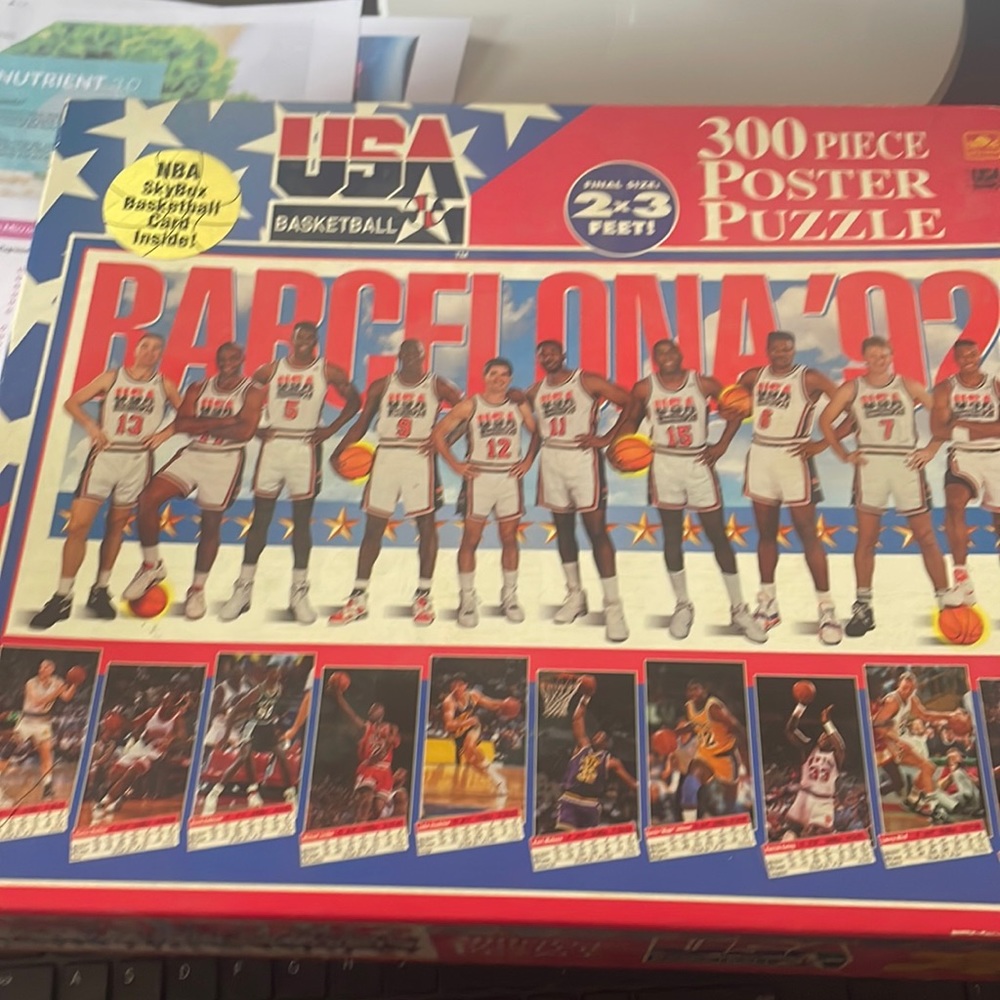 Team USA basketball from skybox 300 piece poster puzzle 1992 never opened